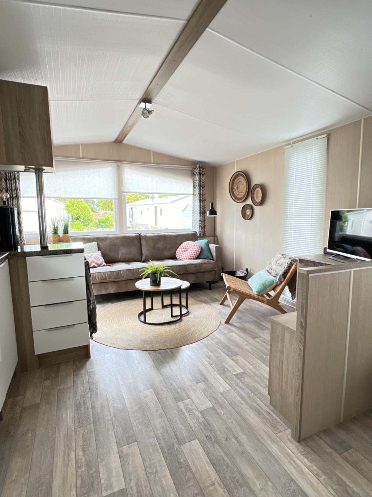 Chalet 2A Op Recreatiepark De Wielen Sint Maarten Exteriér fotografie